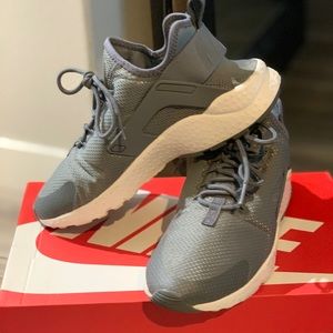 Women’s Nike Sneakers